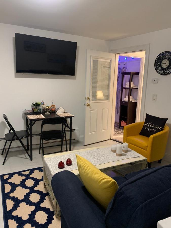 Comfy And Chic Boston Apartment! Free Parking Kültér fotó