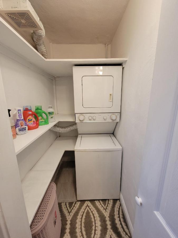 Comfy And Chic Boston Apartment! Free Parking Kültér fotó